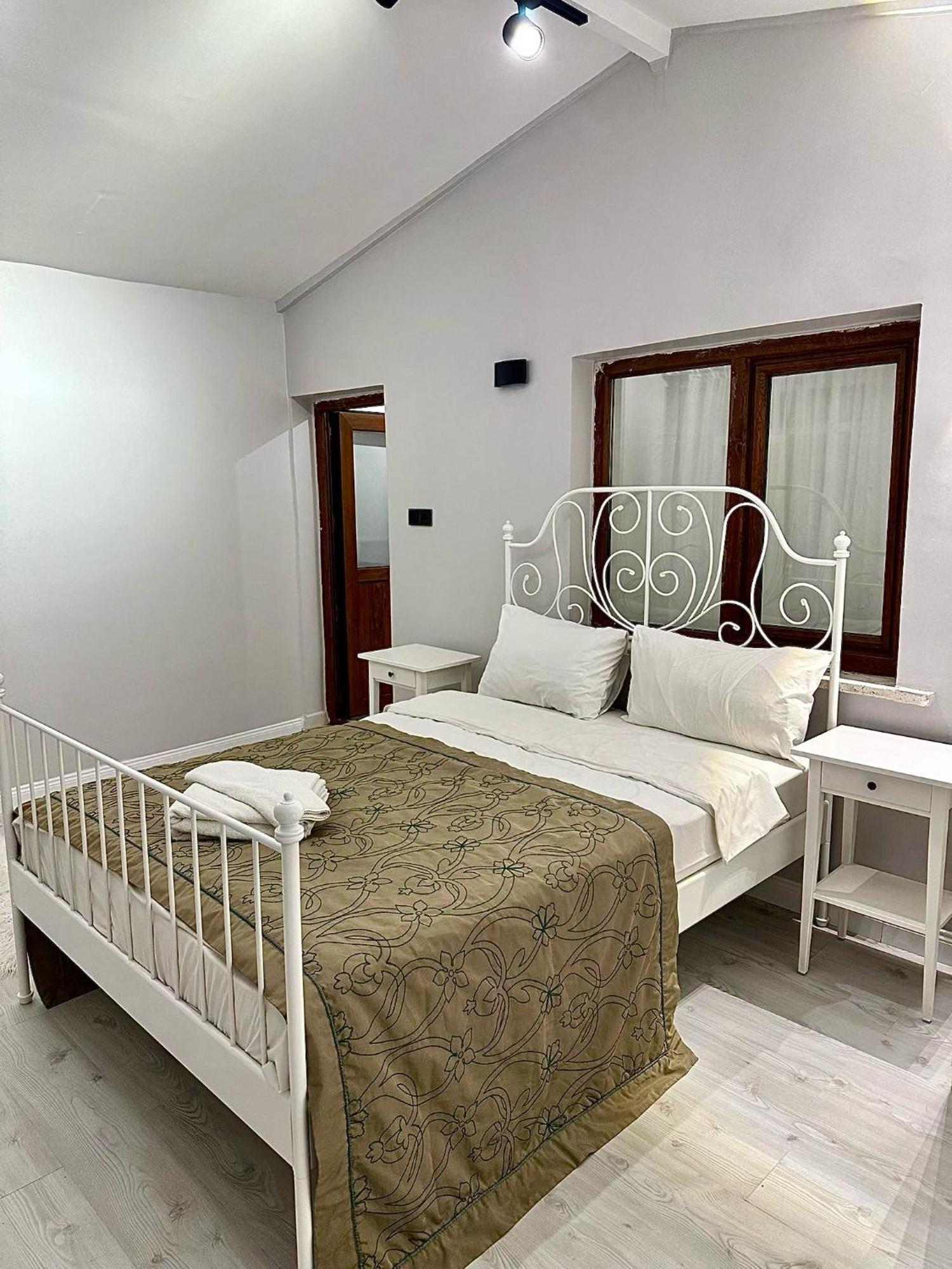Ortakoey Tiny One Hotel Istambul Exterior foto